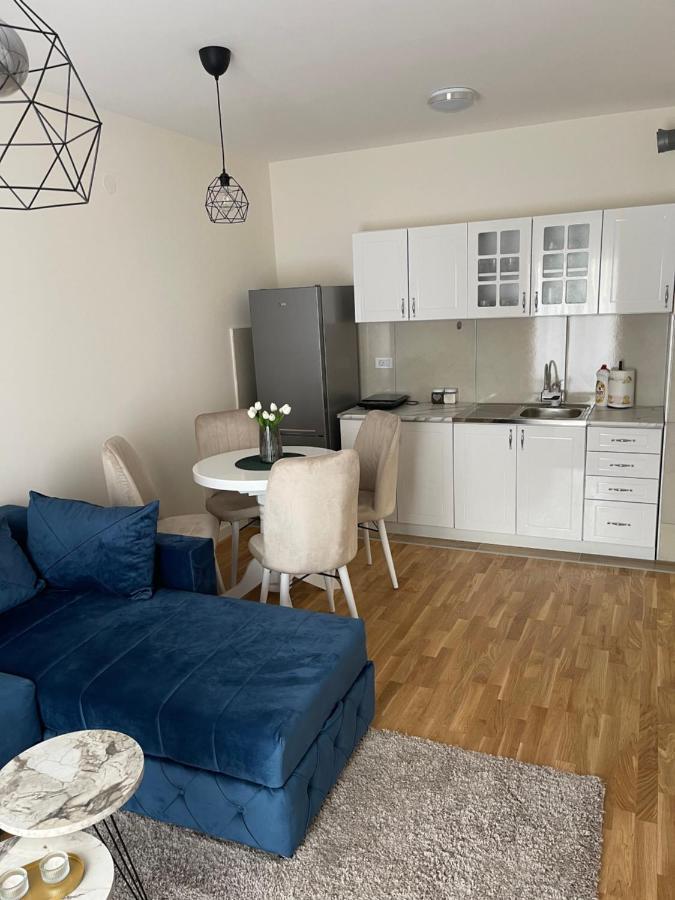 Cvetanov Trg Lux 2 Apartment Beograd Bagian luar foto